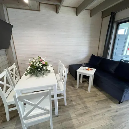 Comfortable Homes With Air Conditioning, Sauna