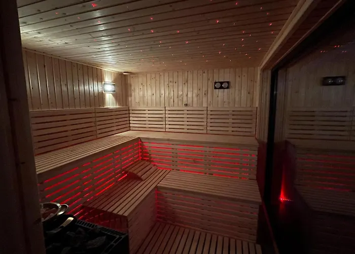 Homes Near The Beach, Sauna, Jacuzzi 度假居 辛安诺泽蒂