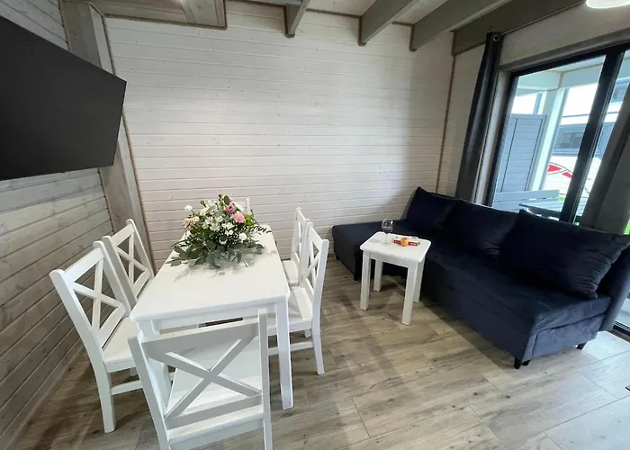 Homes Near The Beach, Sauna, Jacuzzi