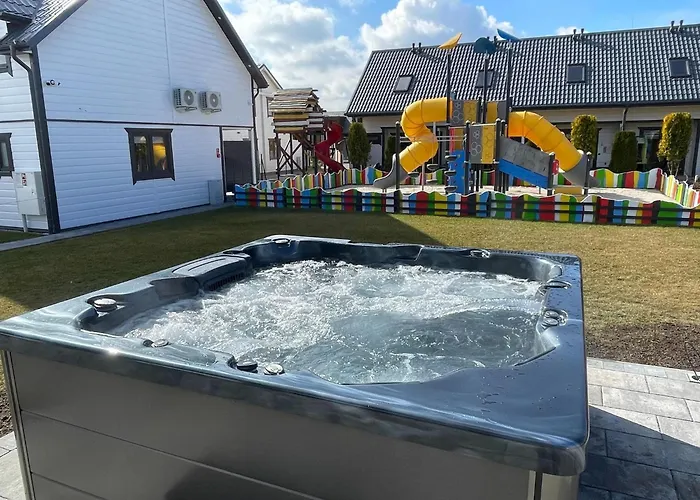 Homes Near The Beach, Sauna, Jacuzzi 度假居