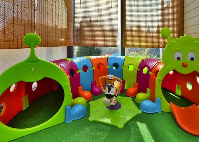 Homes Near The Beach, Sauna, Jacuzzi *